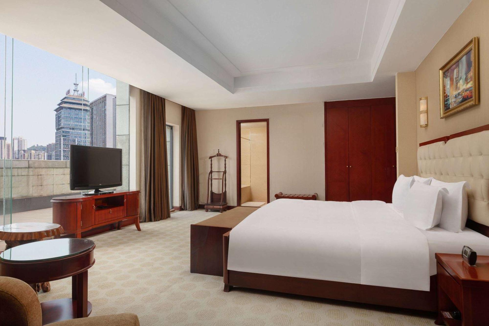 Hotel Ramada Plaza By Wyndham Chongqing West Exteriér fotografie