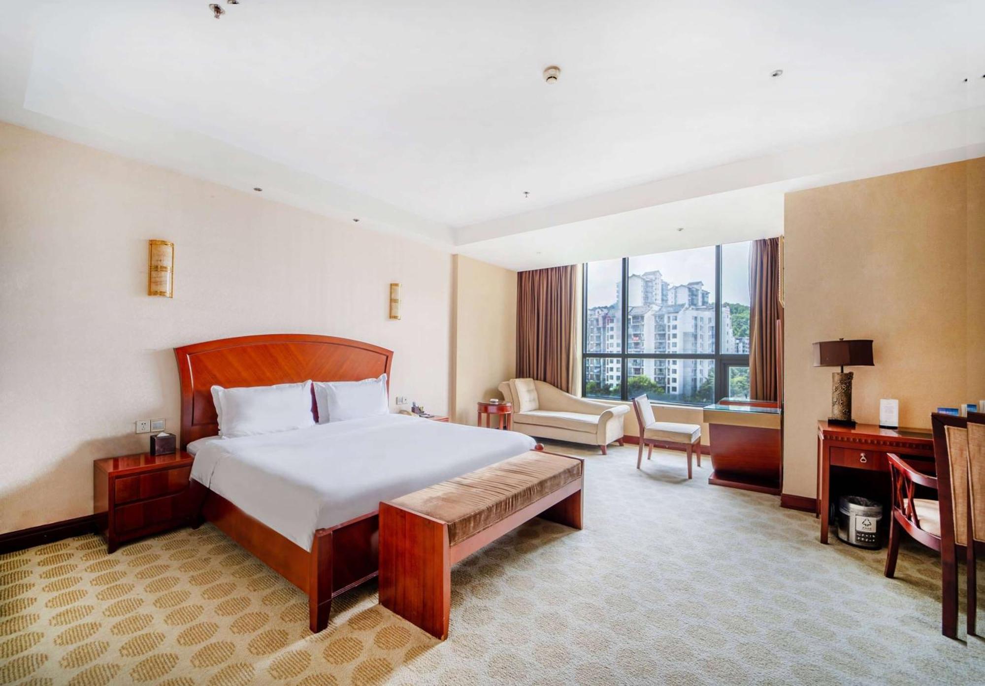 Hotel Ramada Plaza By Wyndham Chongqing West Exteriér fotografie