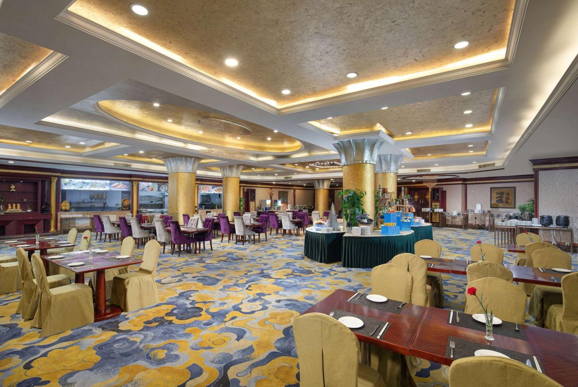 Hotel Ramada Plaza By Wyndham Chongqing West Exteriér fotografie